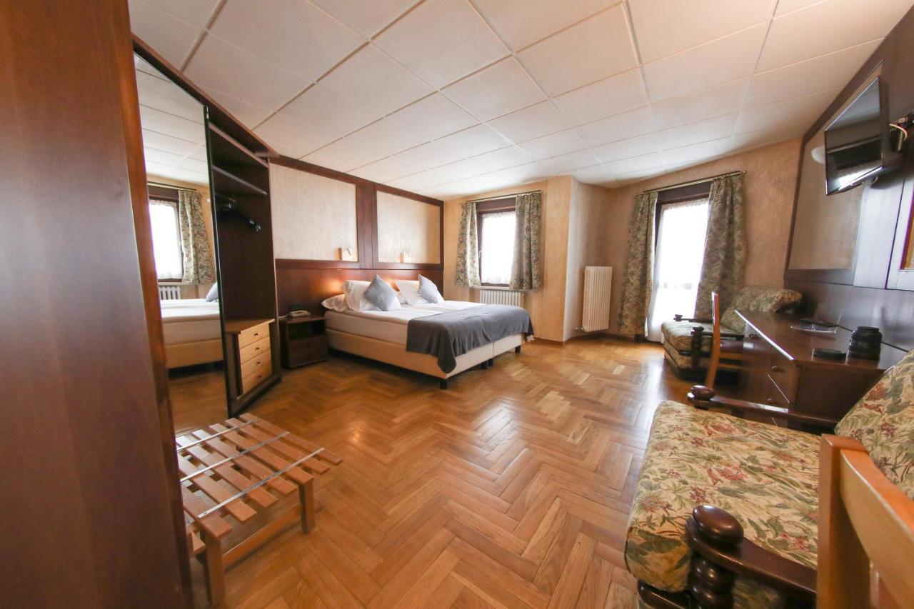 Hotel Sporting Breuil-Cervinia Exteriör bild